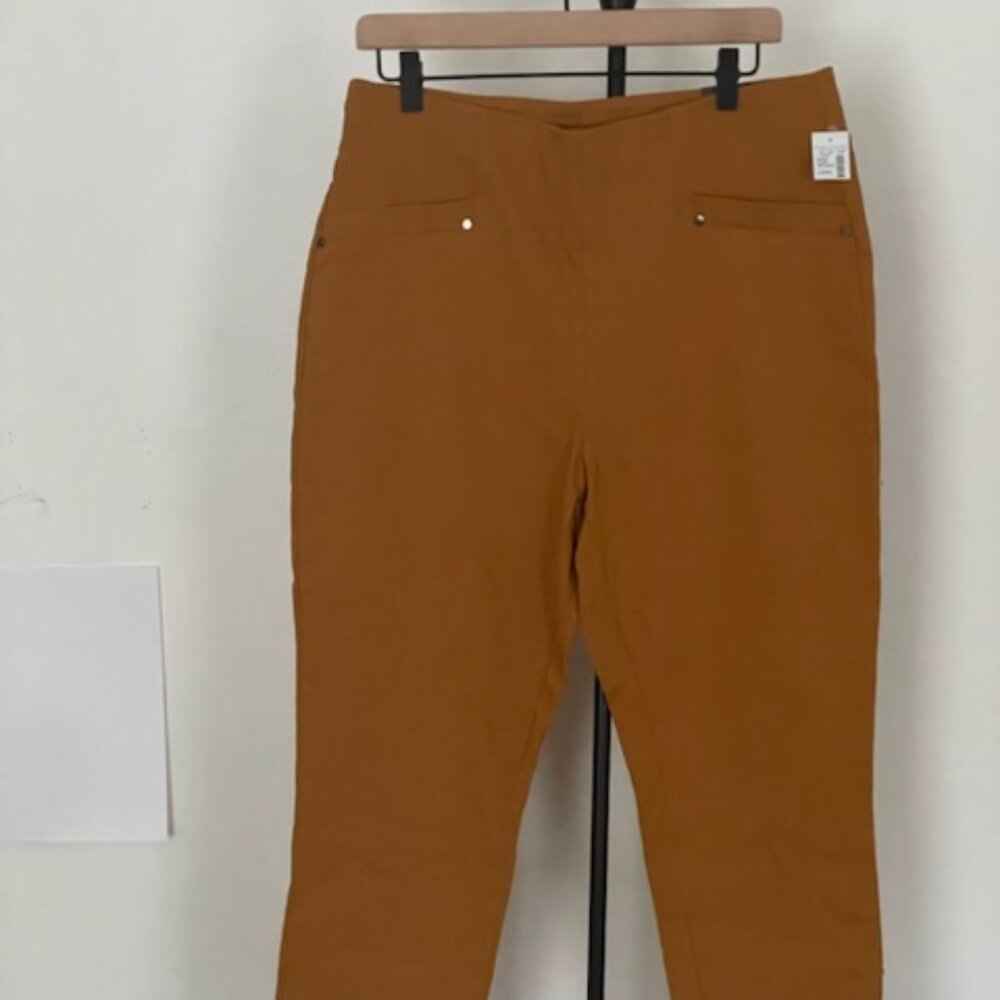 Maurices Bengaline Crop High Rise Pull On Pants Size Large | NWT